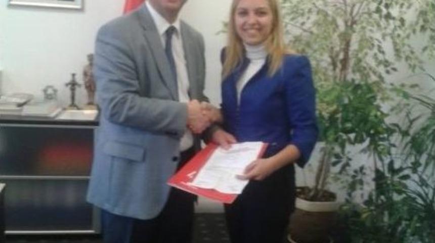 Türkiye’nin En Genç Milletvekili Aday Adayı Aydın’dan