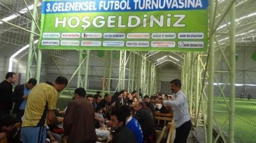 Ak-der Geleneksel Futbol Turnuvası Başladı