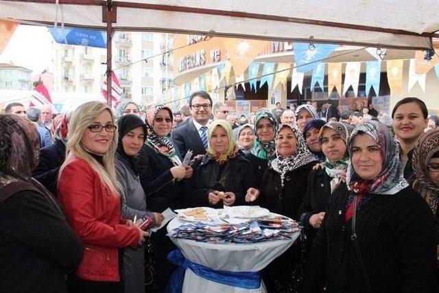 Chp Aday Adayı Şakır’dan Ziyaretçilere ‘kıstırma’ İkramı