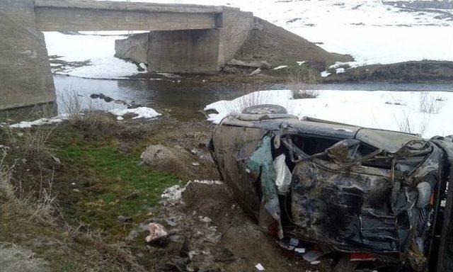 Bulanık&rsquo;ta Trafik Kazası: 1 &Ouml;l&uuml;, 2 Yaralı 1