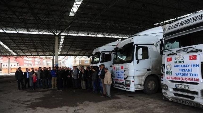 Aksaray İhh&rsquo;dan 3 Tır Yardım