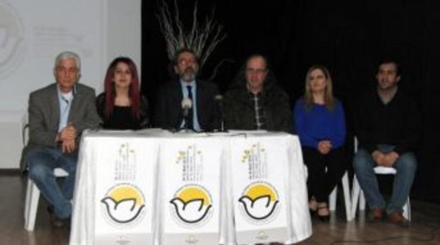 İzmir'de 'demokrasi Ve Barış Konferansı' Yapılacak