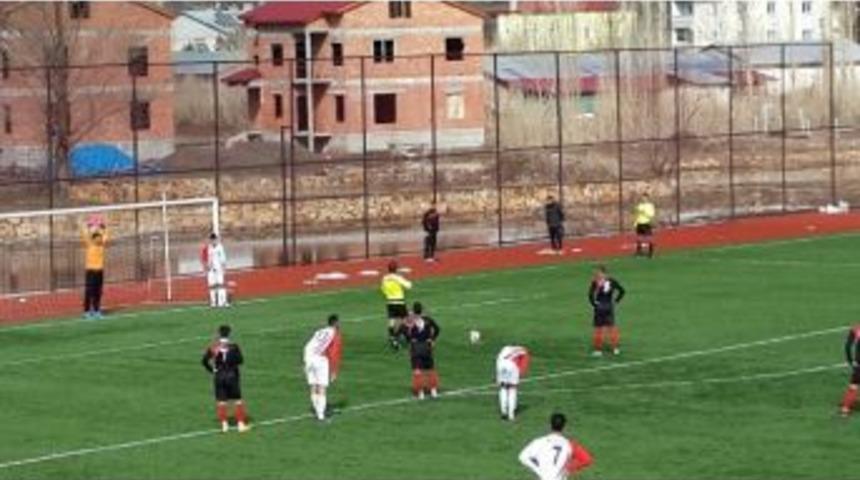 Yıldızeli Birlikspor Galibiyetlere Devam Ediyor