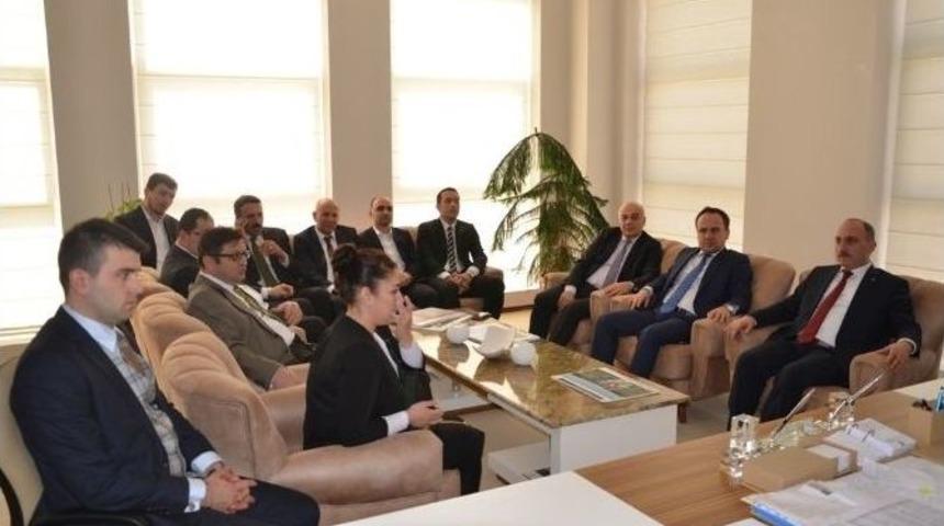 İl Y&ouml;netiminden &Ouml;zt&uuml;rk&rsquo;e İadei Ziyaret