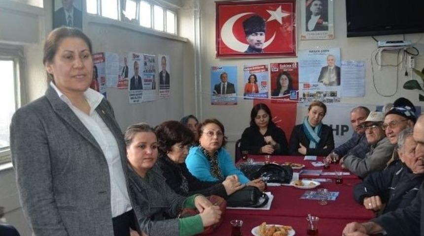 Chp&rsquo;li &Ouml;z Kula&rsquo;da Partililer İle Buluştu