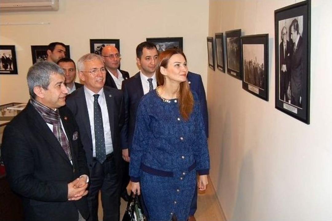 Azeri Milletvekili Pashayeva, Antalya Gazeteciler Cemiyetini Ziyaret Eti