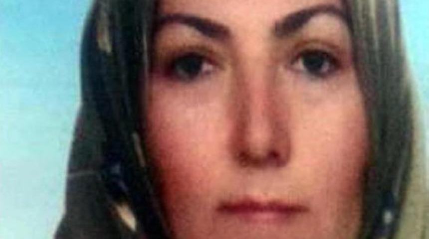 Porsuk &Ccedil;ayı'nda Cesedi Bulunan Kadının Cenazesi Sarıkamış'a G&ouml;t&uuml;r&uuml;ld&uuml;