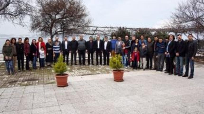 İzasad &Uuml;yeleri Kahvaltıda Bir Araya Geldi