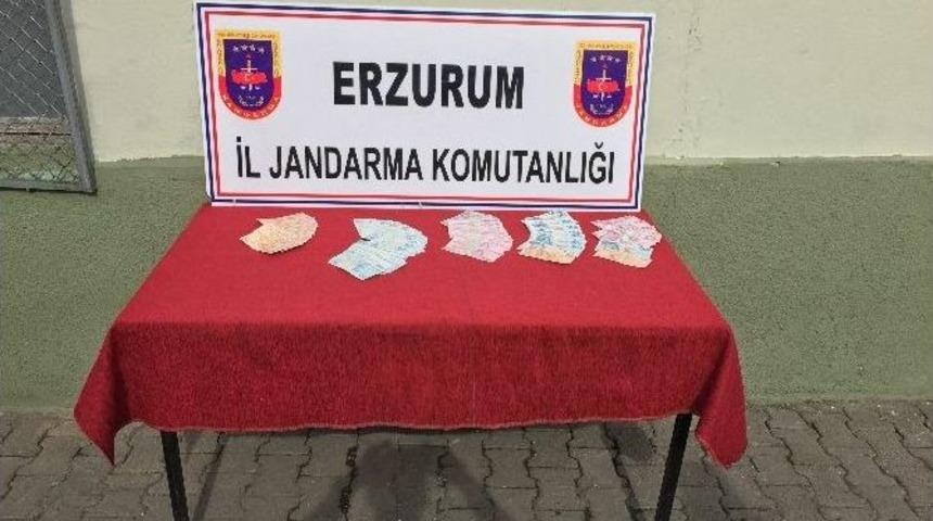 Jandarmadan Ka&ccedil;ak Sigara, Sahte Para Ve Tarihi Eser Operasyonu