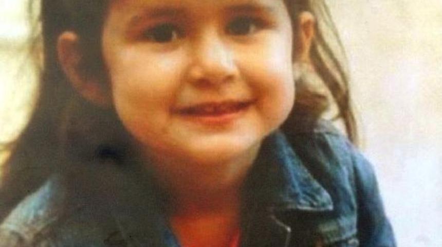 Minik Yosun, Gelinlikle Son Yolculuğuna Uğurlandı