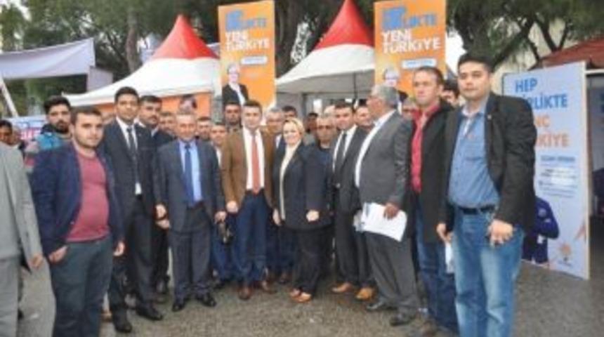 Ak Partili Burak, Temay&uuml;lden Mutlu Ayrıldı