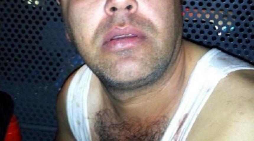 Eşi, 3 &Ccedil;ocuğu Ve Arkadaşını Rehin Alan Zanlı Tutuklandı