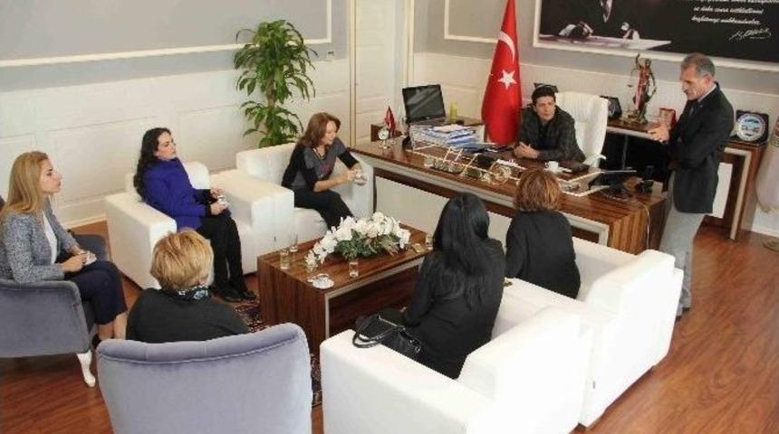 Başkan Gen&ccedil;&rsquo;den Kadın Girişimcilere Tam Destek