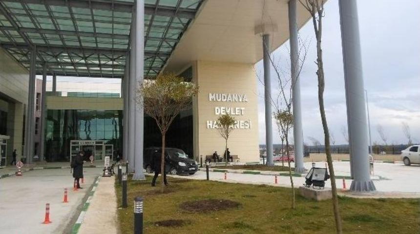 Bursa&rsquo;da Hastanenin Giriş Kapısı Kantin İ&ccedil;in Değiştirildi