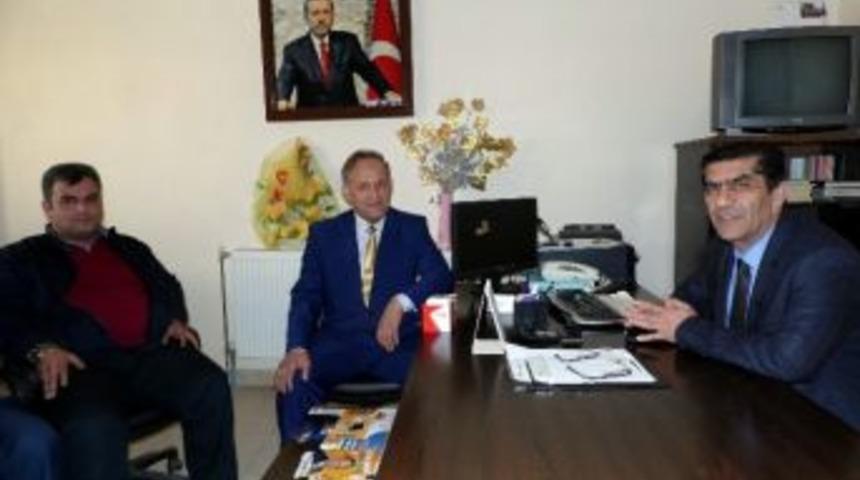 Osman &Ouml;zet&rsquo;den G&ouml;lbaşı Teşkilatınına &lsquo;teşekk&uuml;r&rsquo; Ziyareti