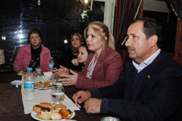 Ak Parti&rsquo;nin Kadın Aday Adayından &rsquo;noter&rsquo; Tasdikli Proje 2