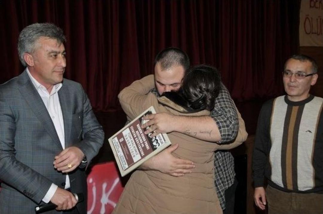 İzmir&rsquo;de Berkin Elvan Parkına H&uuml;z&uuml;nl&uuml; A&ccedil;ılış