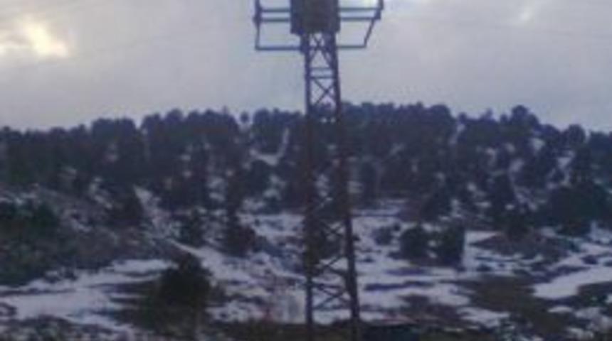 Trafolardaki Bakır Tel &Ccedil;alındı, Mahalle Elektriksiz Kaldı