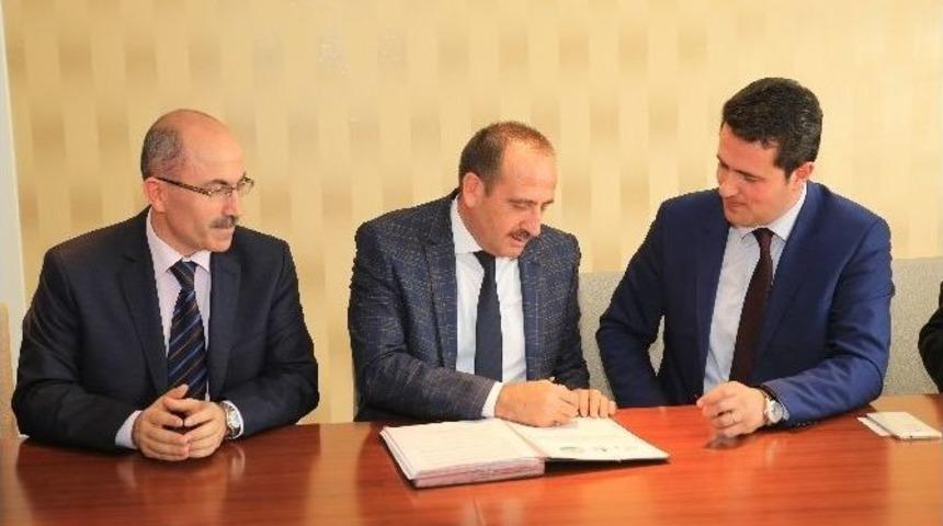G&ouml;lbaşı&rsquo;da Kurs Protokol&uuml; İmzalandı