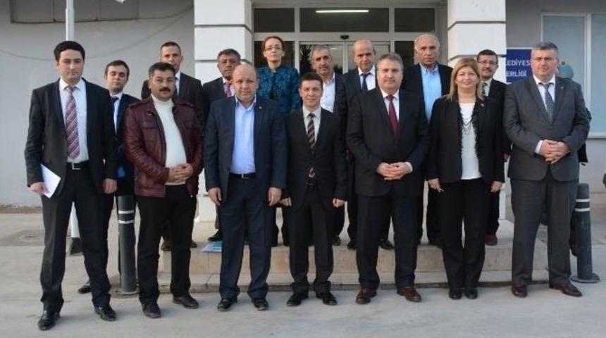 Başkan &Ccedil;er&ccedil;i&rsquo;ye Yuntdağı Brifingi