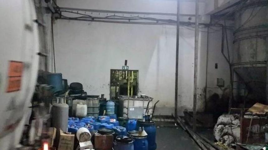 İzmir&rsquo;de Ka&ccedil;ak Akaryakıt Operasyonu