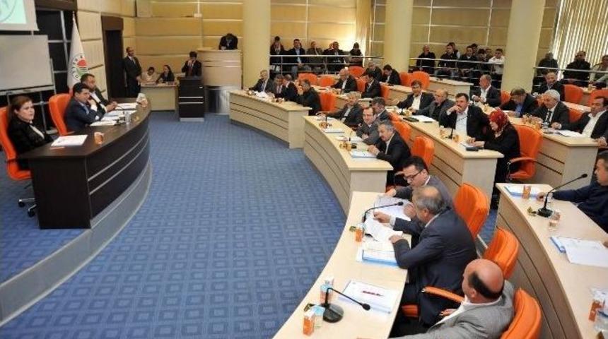 Başkan T&uuml;t&uuml;nc&uuml;&rsquo;den Varsak&rsquo;a İmar M&uuml;jdesi