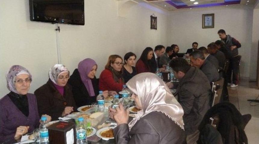 Oğuz Yılmaz’a Veda Yemeği Düzenlendi