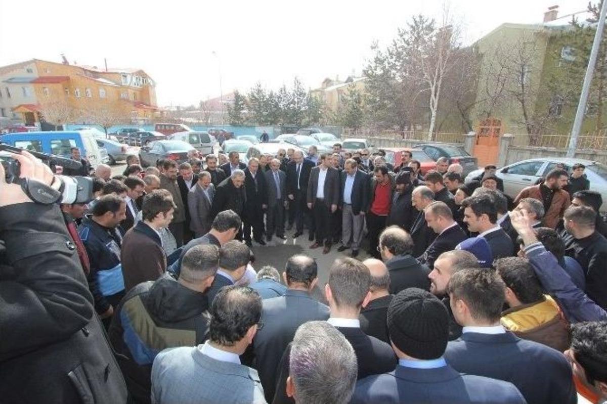 Başkan Orhan&rsquo;a Coşkulu Karşılama