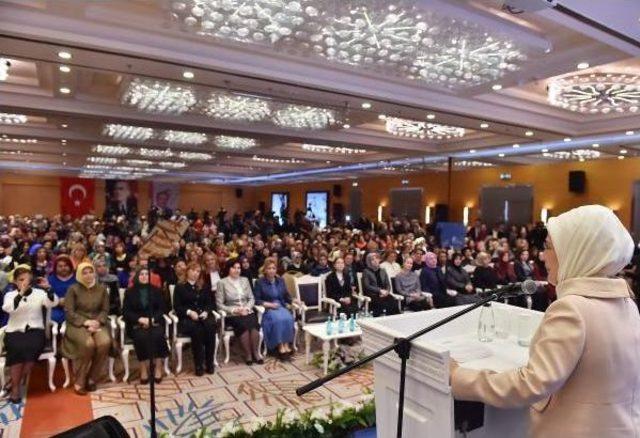 Emine Erdoğan: Kadına Kalkan El İflah Olmaz