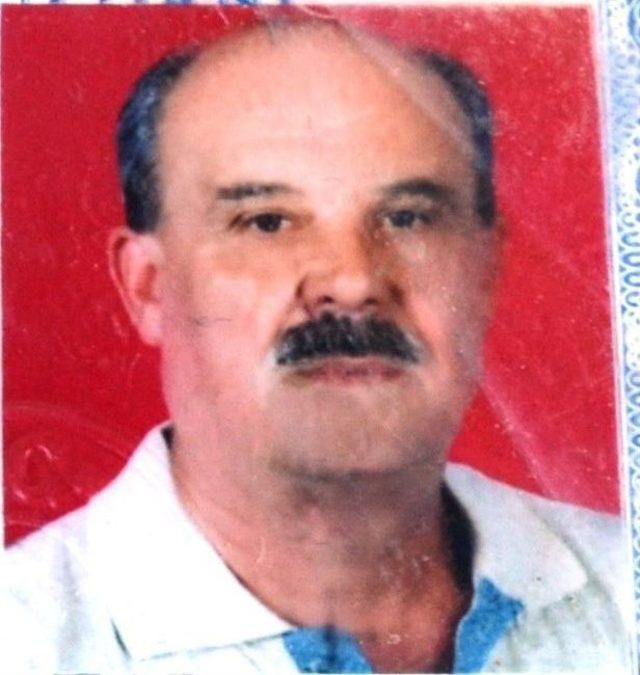 Emekli Yazı İşleri M&uuml;d&uuml;r&uuml; &Ouml;zmukan G&ouml;zyaşlarıyla Uğurlandı 1