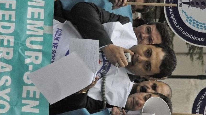 Sağlık&ccedil;ılardan N&ouml;bet Eylemi