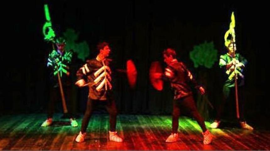 Tika&rsquo;dan Kısa Devre Tiyatro Topluluğu&rsquo;na Lojistik Destek