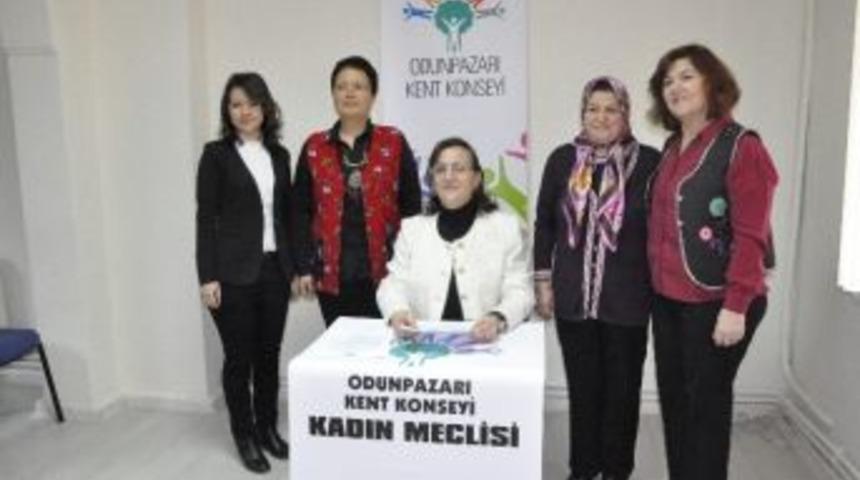 8 Mart T&uuml;m Kadınlar G&uuml;n&uuml;