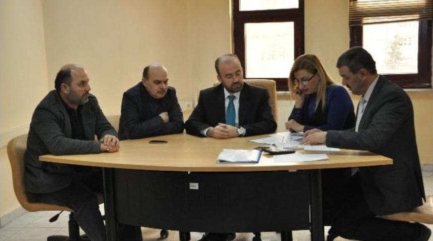 Boz&uuml;y&uuml;k&rsquo;te A&ccedil;ık Otopark İhalesi Yapıldı