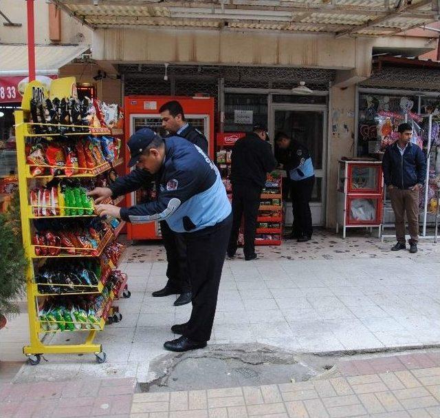 Zabıtadan Tarihi Geçmiş Gıda Denetimi