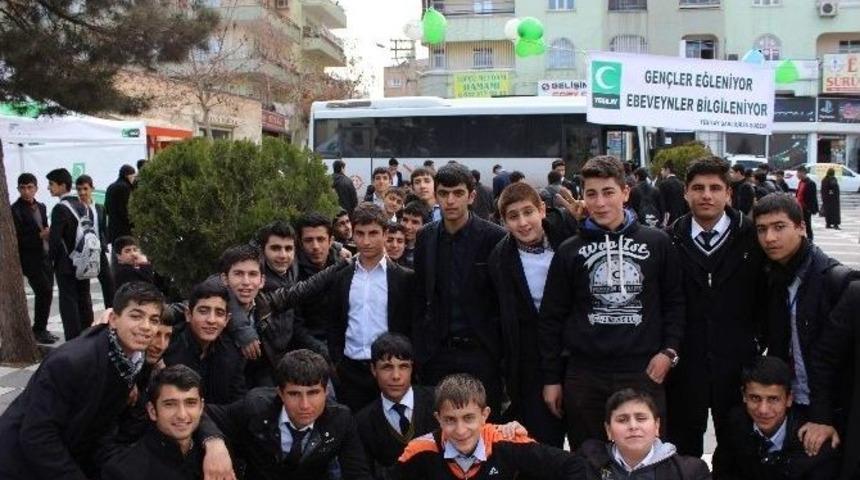 "gen&ccedil;ler Eğleniyor Ebeveynler Eğleniyor" Top&ccedil;u Meydanı Ş&ouml;leni