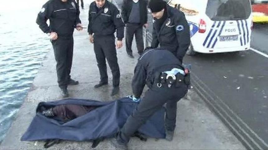 Denizden Kadın Cesedi &Ccedil;ıktı