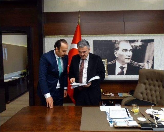 Ak Partili Turgut, Vali Ayyıldız&rsquo;ı Ziyaret Etti 1