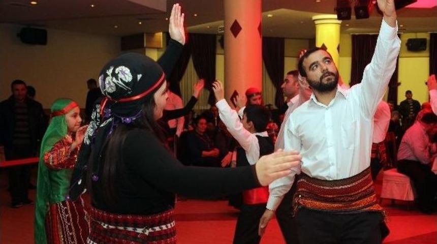 Yaşar, Tulum K&ouml;y&uuml; Dayanışma Gecesi&rsquo;nde