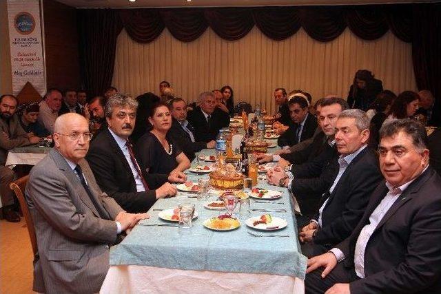 Yaşar, Tulum K&ouml;y&uuml; Dayanışma Gecesi&rsquo;nde 3