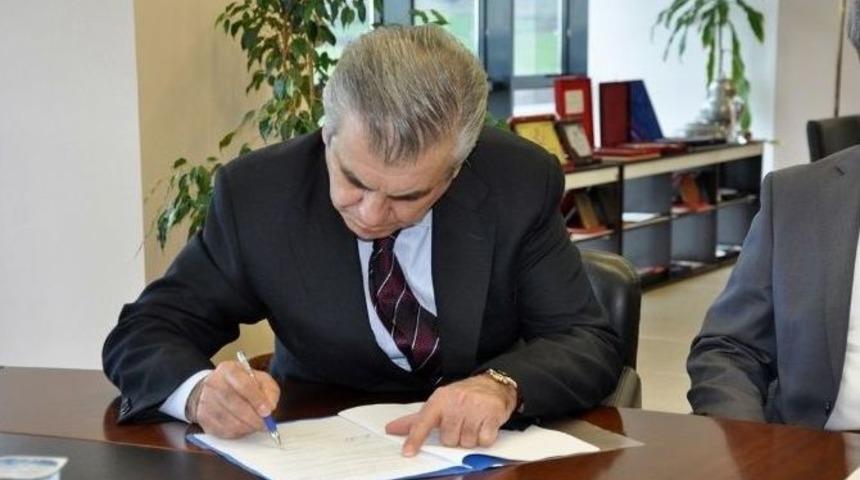 Troia Kazıları İ&ccedil;in 1 Milyon Liralık Sponsorluk Anlaşması