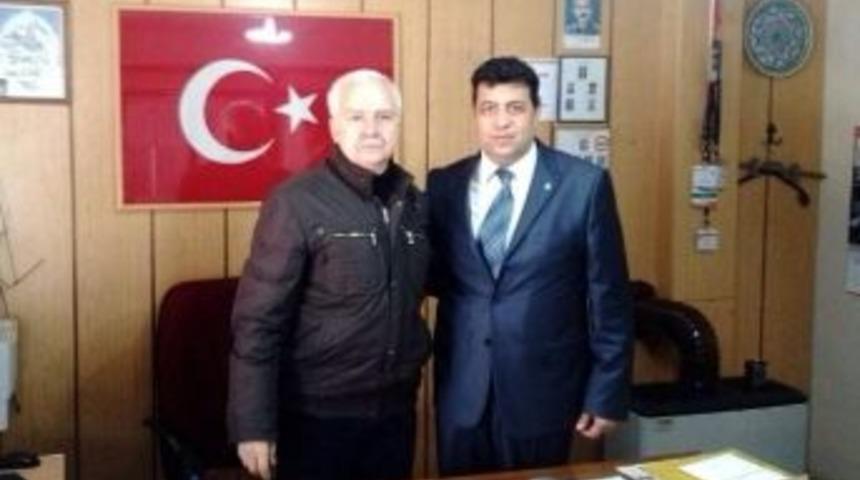 Aydın Kılı&ccedil;kan, Muhtarlar Derneği&rsquo;ni Ziyaret Etti