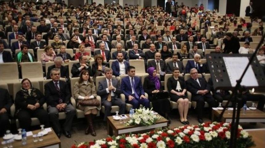 Eğitim G&ouml;n&uuml;ll&uuml;leri Bir Araya Geldi
