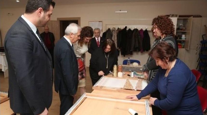 Bozbey, Nilsem Kursiyerleriyle Buluştu