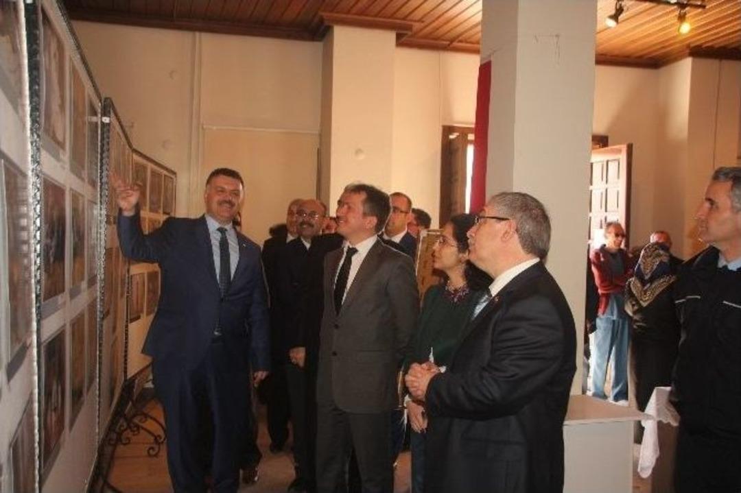 Bilecik&rsquo;te &rsquo;8 Mart D&uuml;nya Kadınlar G&uuml;n&uuml; Fotoğraf Yarışması&rsquo; Sergisi A&ccedil;ıldı