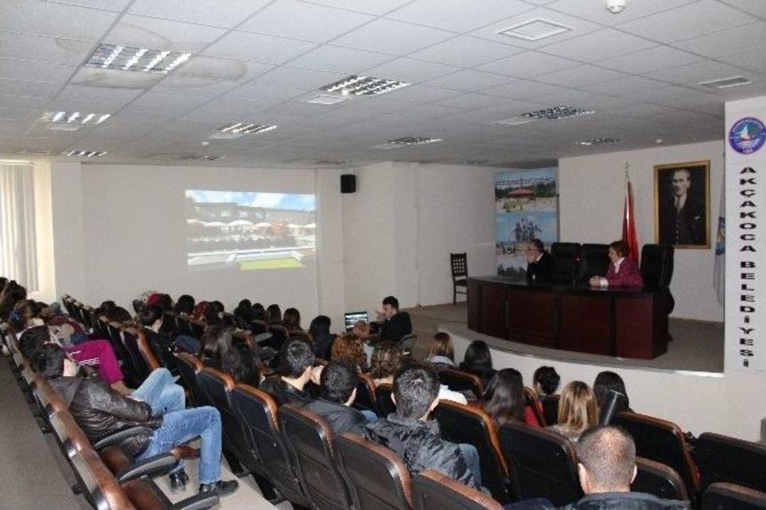 Gazi &Uuml;niversitesi &Ouml;ğrencileri İncelemelerde Bulunmak &Uuml;zere Ak&ccedil;akoca&rsquo;ya Geldi