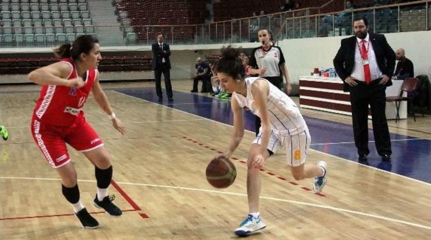 T&uuml;rkiye Kadınlar 1. Lig&rsquo;ne &Ccedil;ıkacak Takım Yalova&rsquo;da Belirlenecek