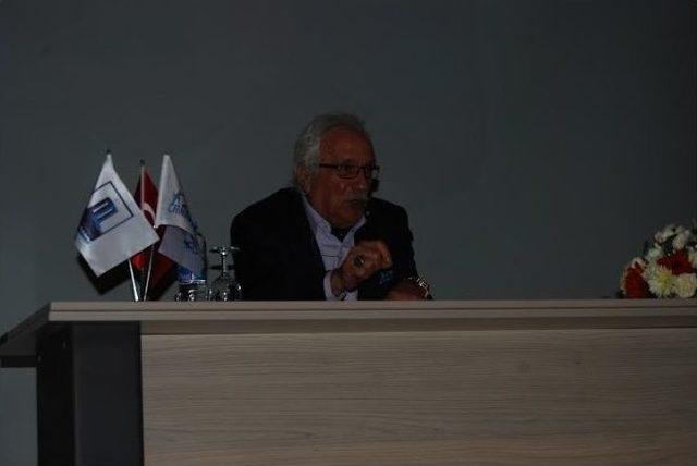 Yavuz Bahadıroğlu &Ccedil;anakkale&rsquo;de Konferansa Katıldı 3