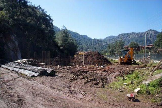 Marmaris te Akaryakıt Istasyonu Tepkisi 3