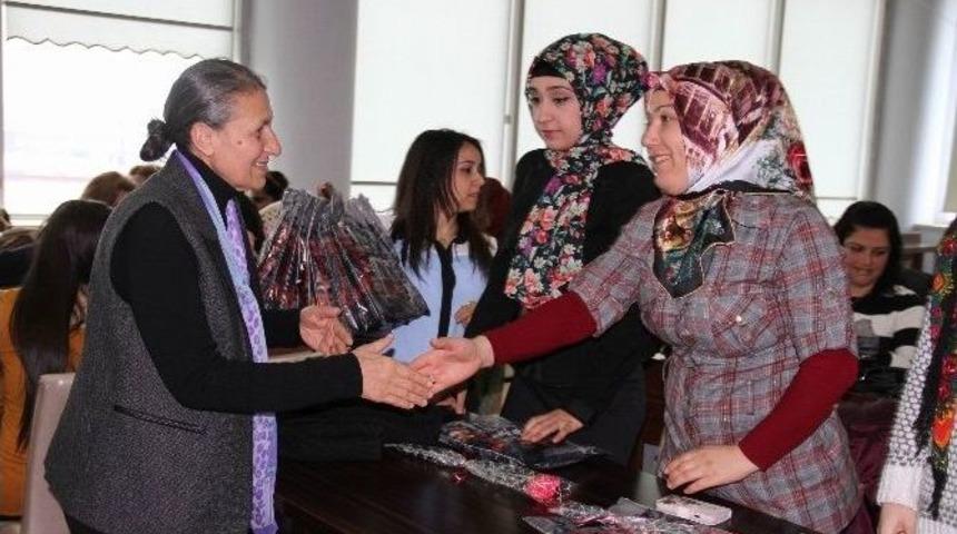 Bağlar Belediyesi Kadın &Ccedil;alışanları Kahvaltı Da Buluştu